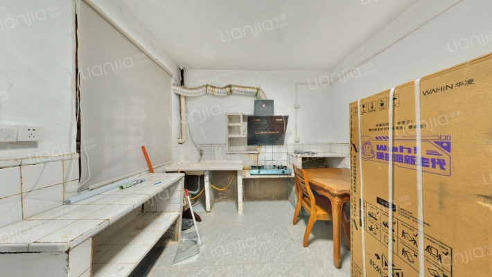 莲桥社区二手房实景图