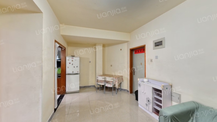 长城锦苑二手房实景图