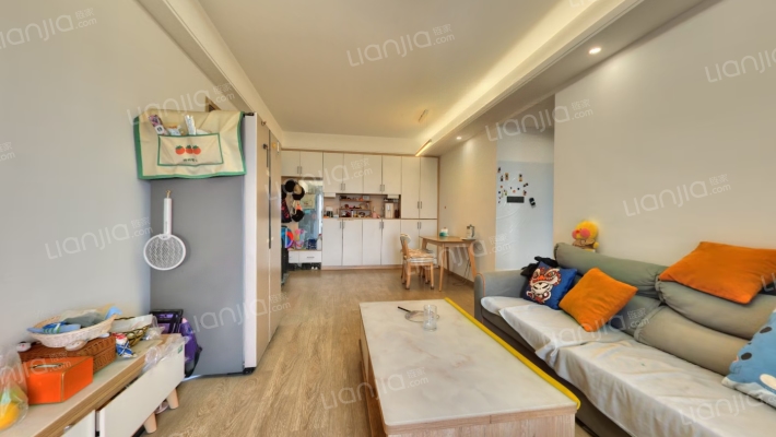 招商愉樾二手房实景图