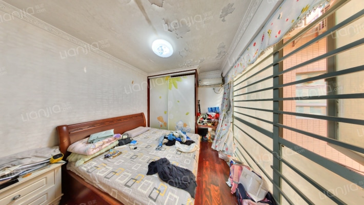 鸿荣源禧园二手房实景图