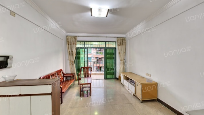 天紫华庭二手房实景图