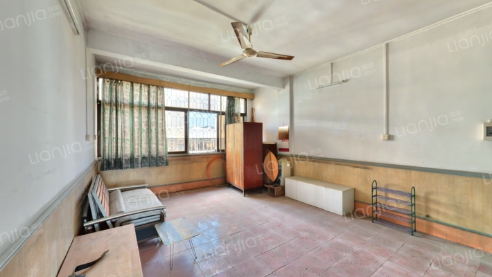 美湾北小区二手房实景图