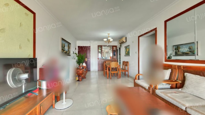 康达尔花园五期蝴蝶堡二手房实景图