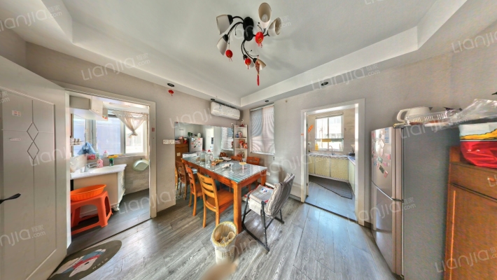 海港三村二手房实景图