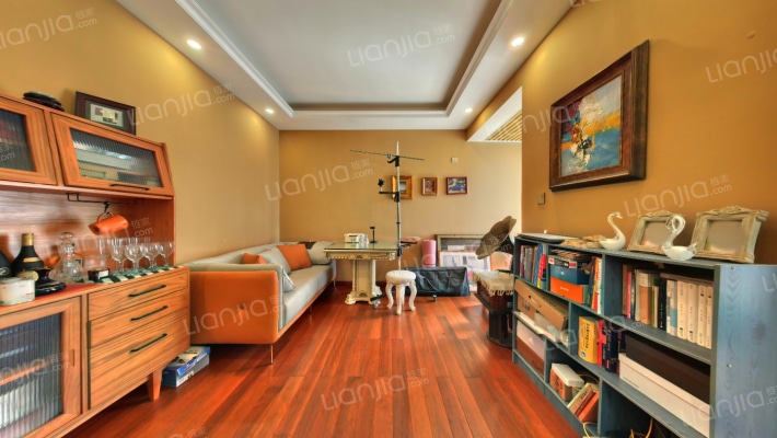 坪山首座二手房实景图