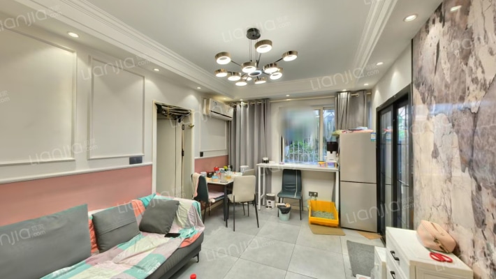 中德阳光花城二手房实景图