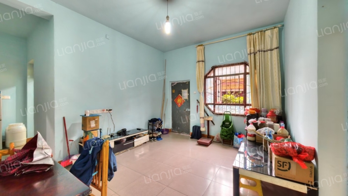 王府商业街10号二手房实景图