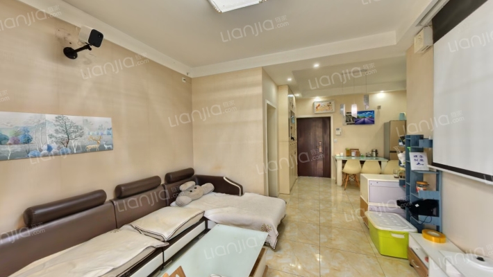 银翔翡翠谷B区二手房实景图