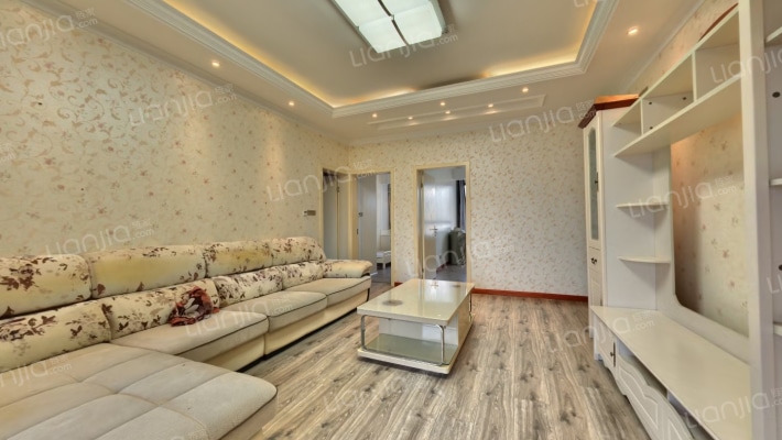 宝龙水岸金城二手房实景图