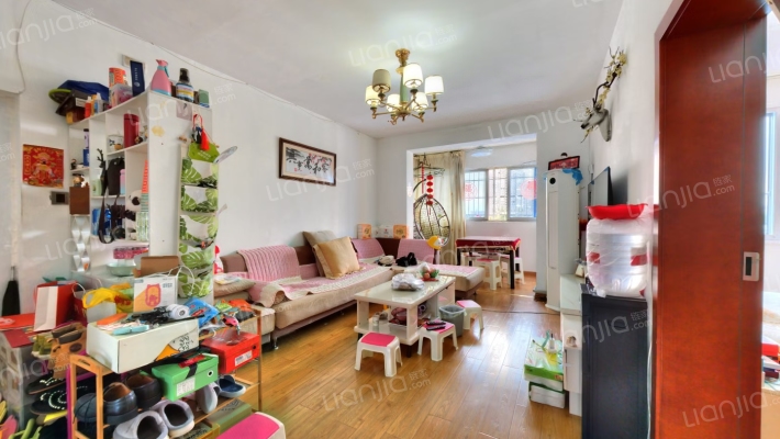 中鹏花园B区二手房实景图