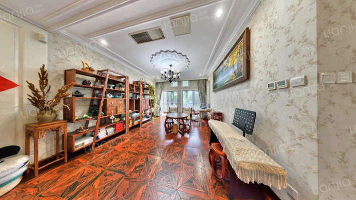 雪梨澳乡E区二手房实景图