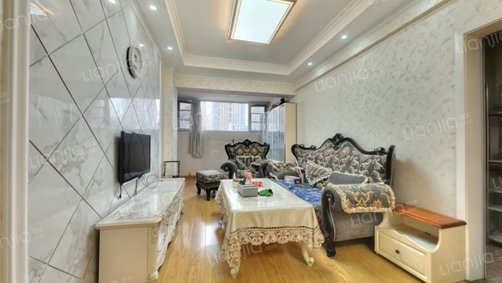 理想城二手房实景图