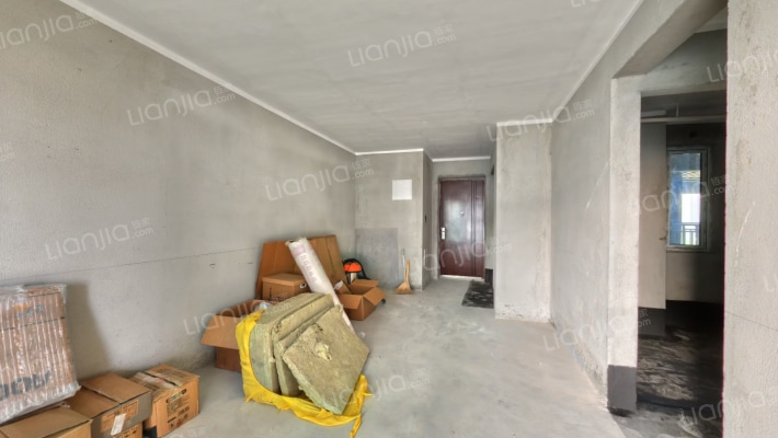 卧龙万诚府二手房实景图