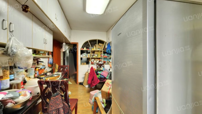 新华路二手房实景图