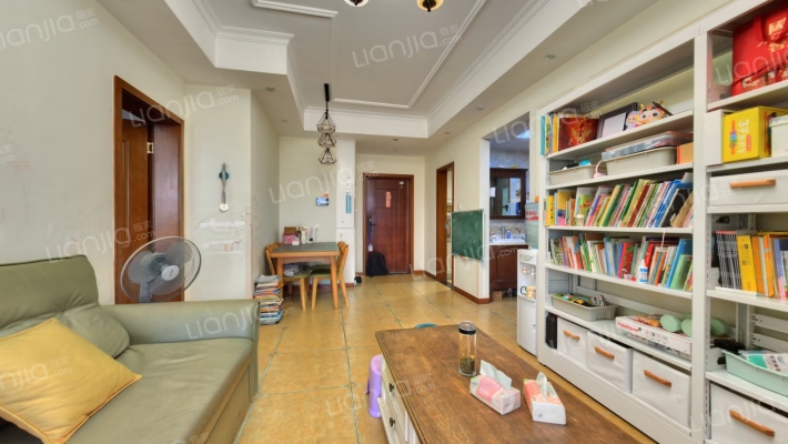 华宇广场二手房实景图