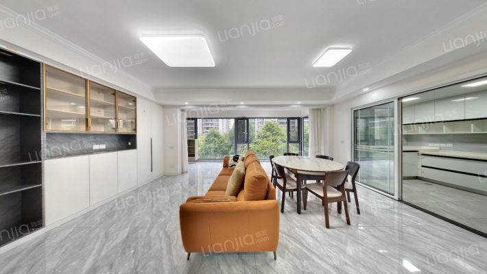 绿地新里城二手房实景图