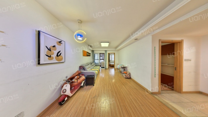 万科城雅梅苑二手房实景图