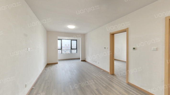 中交春风景里二手房实景图