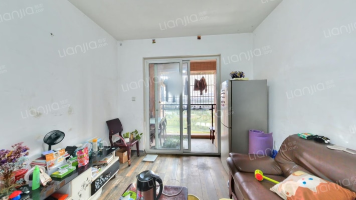 万圣家园D区二手房实景图