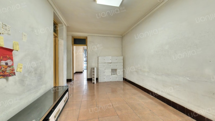 泡桐树街14号二手房实景图