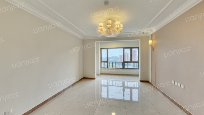 恒大中央广场六期二手房实景图