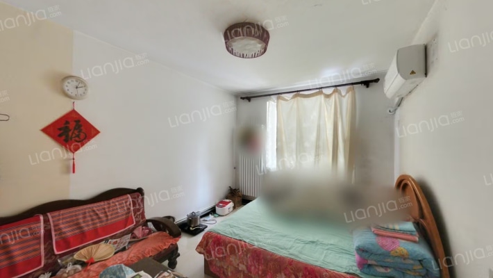 地毯厂路18号二手房实景图