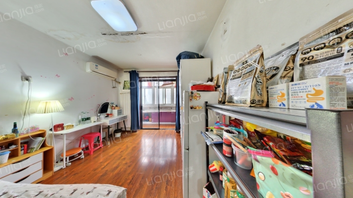 美化里二手房实景图