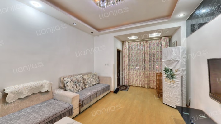 银海金岸二手房实景图