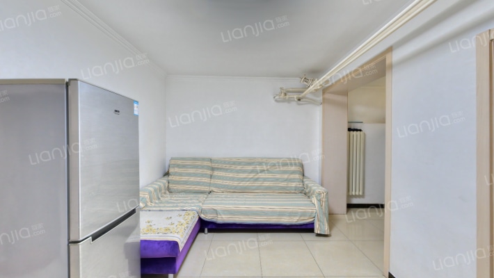 知春路丙18号院二手房实景图