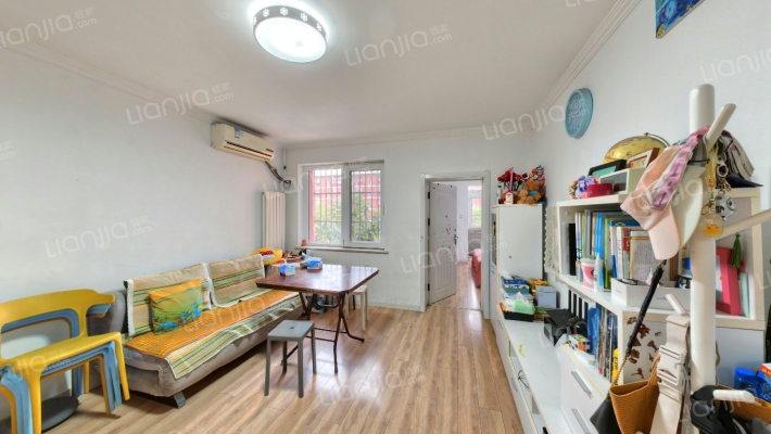 华龙苑南里二手房实景图