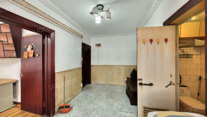 延吉路77号二手房实景图