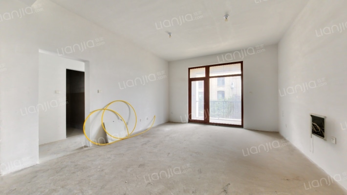 青建悦廷二手房实景图