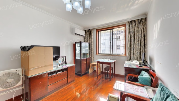 南潭子里小区二手房实景图