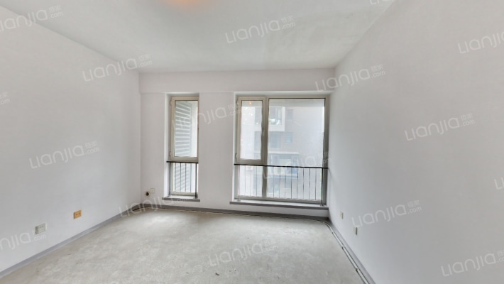 万科城一期二手房实景图