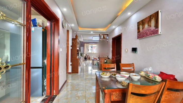 磊鑫伊顿阳光二手房实景图