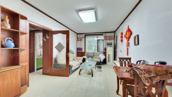 胶粮小区二手房实景图