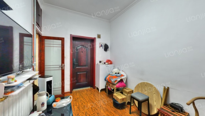 霞侣市街94号二手房实景图