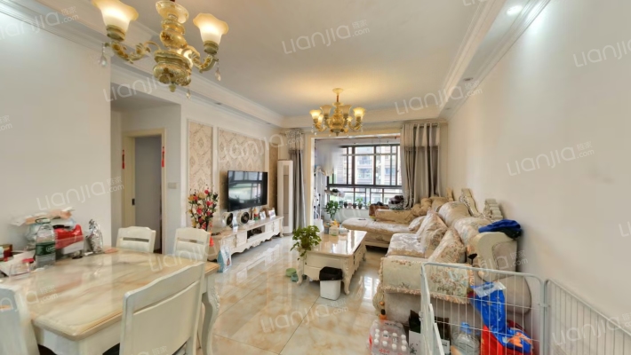 新鸥鹏泊雅湾北区二手房实景图