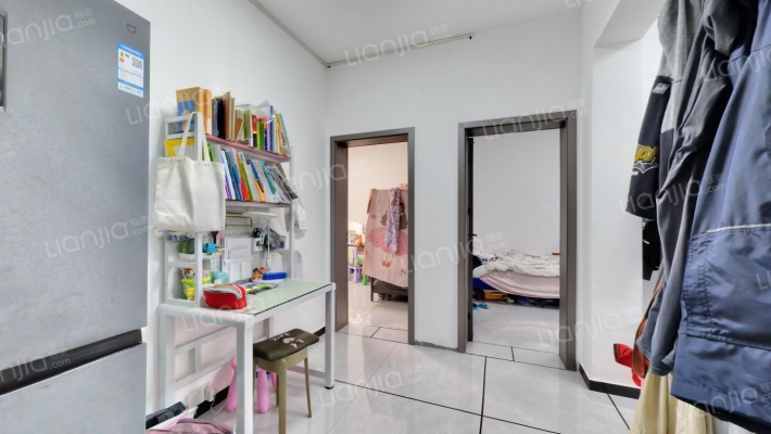 工人路11号院二手房实景图