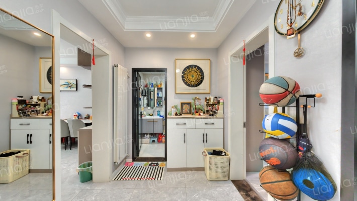 市委机关宿舍二手房实景图