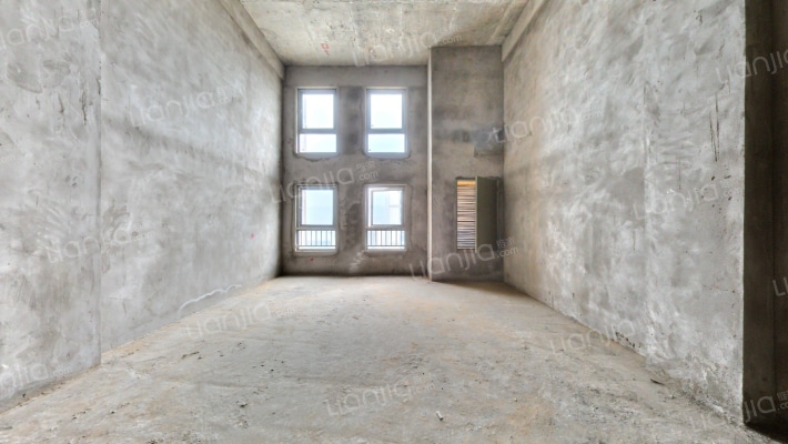 万州财富广场二手房实景图