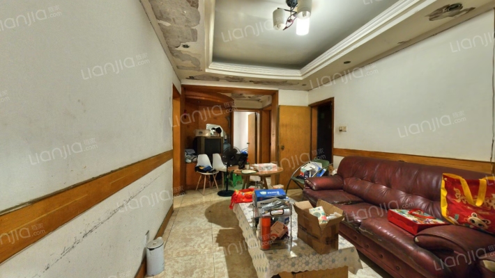 长天路18号二手房实景图