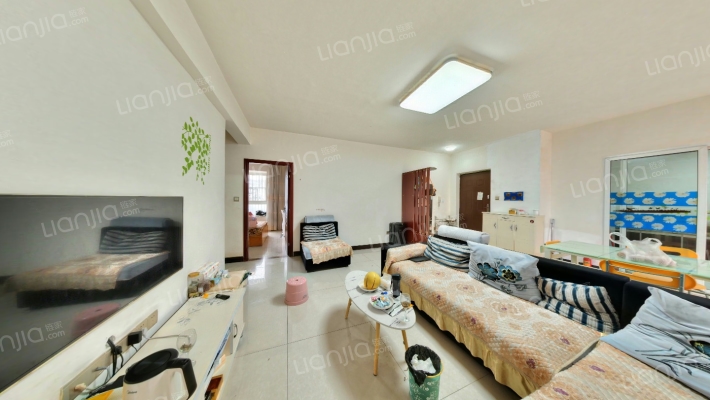 诚卓园中苑B区二手房实景图