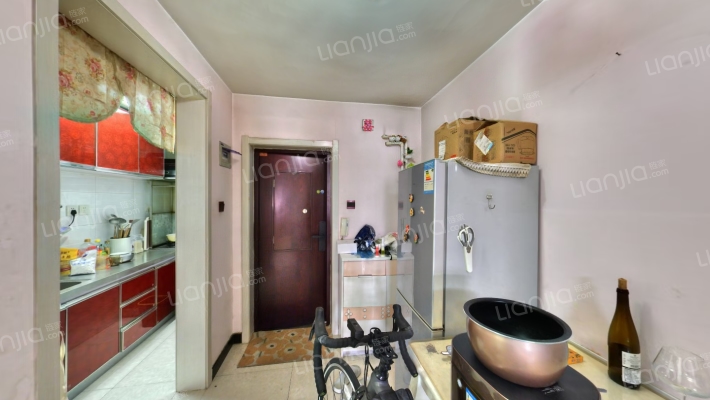 郁园里二手房实景图