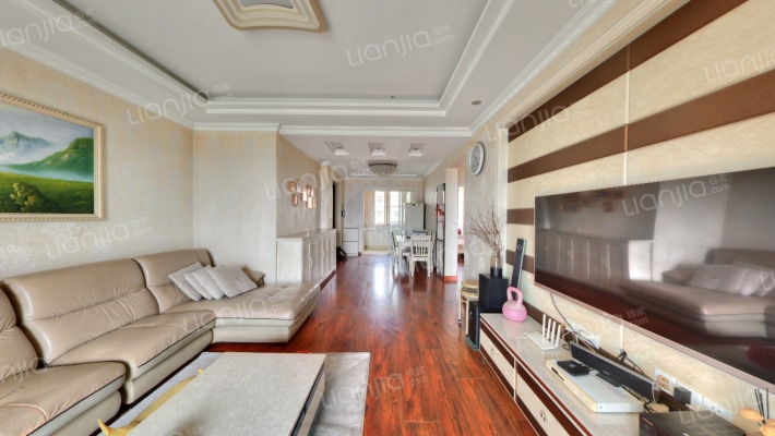 翡翠东方二手房实景图