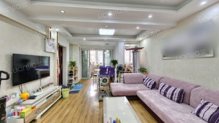 沁苑一村二手房实景图