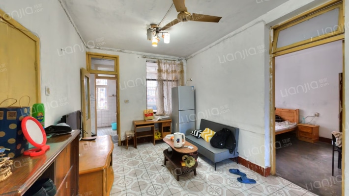 安蓉路3号二手房实景图