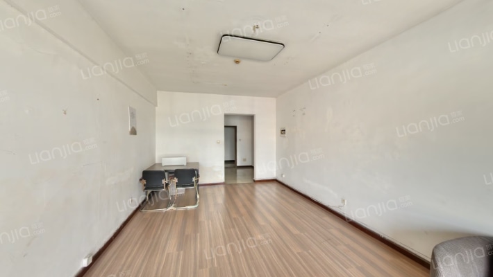 汇丰大厦二手房实景图