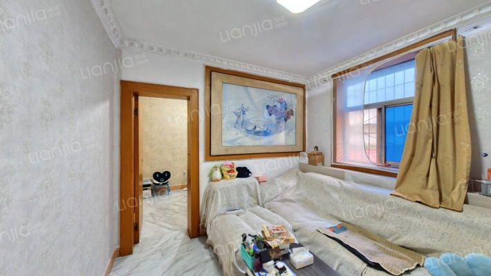 东方飘染厂家属院二手房实景图