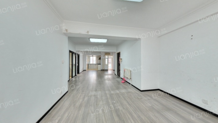 佳地花园二手房实景图